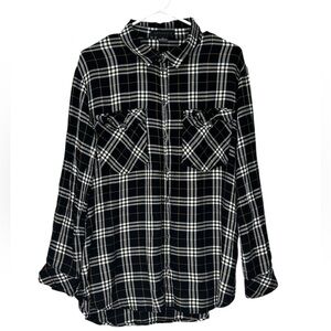 Sanctuary Black and White Plaid Button Up Long Sleeve Shirt